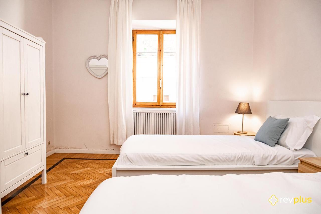 Mecenate Apartment Fori Imperiali Рим Екстериор снимка
